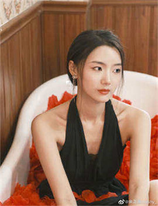 罗志祥多人运动视频-巜交换邻居女朋友4