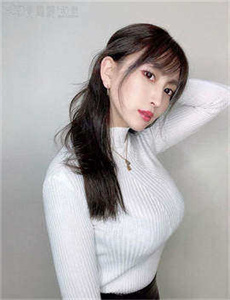 美女扒开尿口直播-张津瑜7段