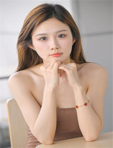 快播16-沙里奈